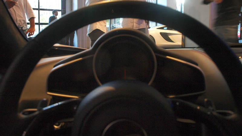 Illustration for article titled The McLaren 12C Spider Live At Classic Car Club Manhattan